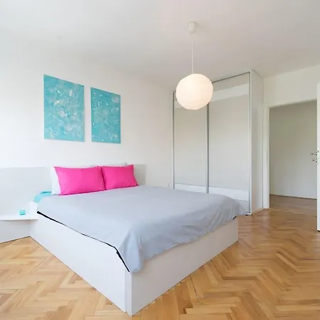 Apartment Mycomfypalace Sarajevo