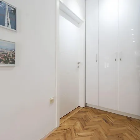 Apartment Mycomfypalace Sarajevo